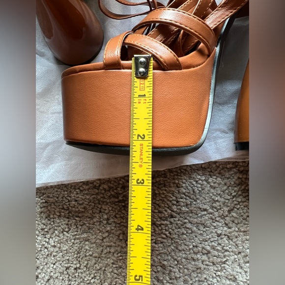Elaine Sculpted & Strappy: Almond Brown Platform Chunky Heel Sandals - Picture 8 of 11
